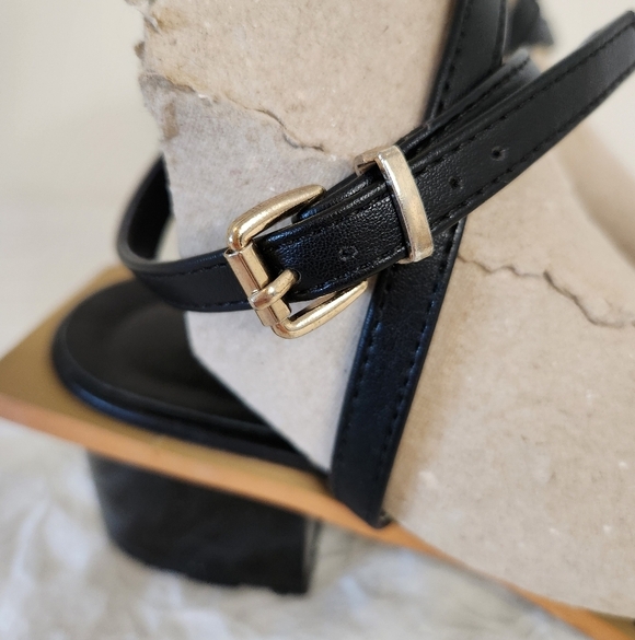 Black Leather Slingback Mules - Picture 10 of 16